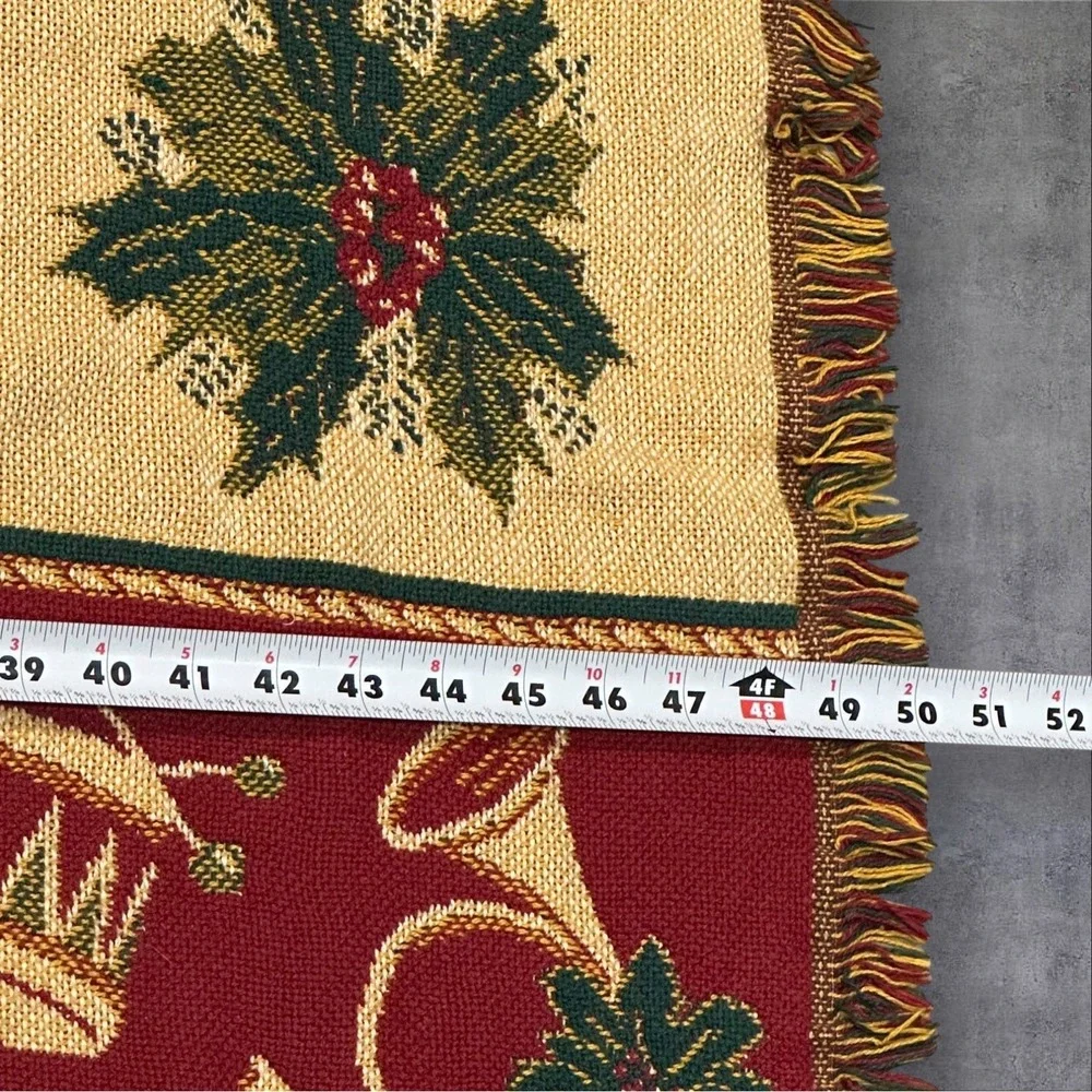 Goodwin Weavers Wreath Christmas Holiday Tapestry Throw Cotton‎ Green Red 60 X50